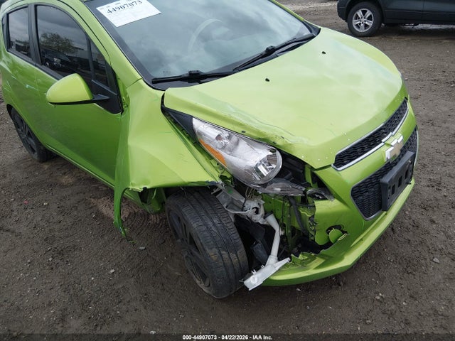 Chevrolet Spark 1lt Auto