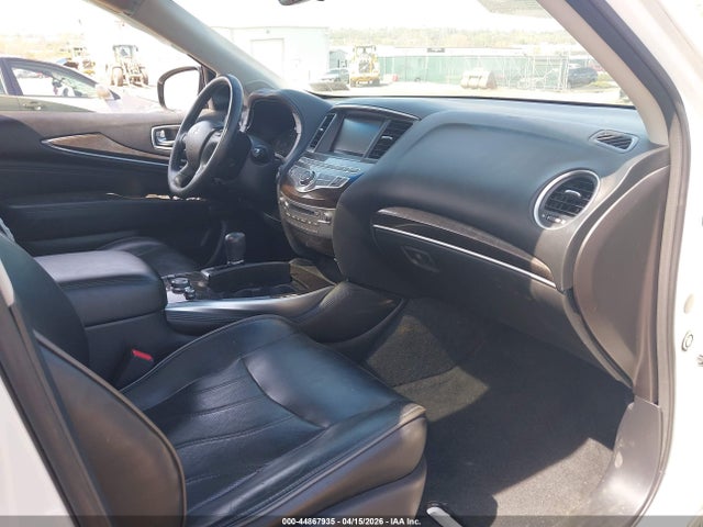 INFINITI Qx