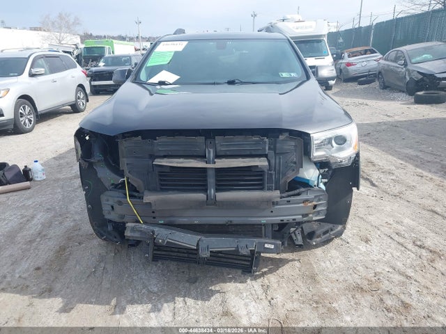 GMC Acadia Sle-2