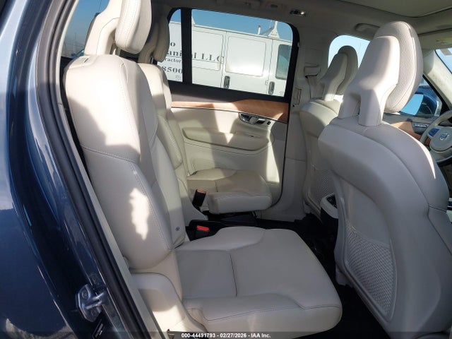 Volvo XC90 T6 Momentum 6 Passenger