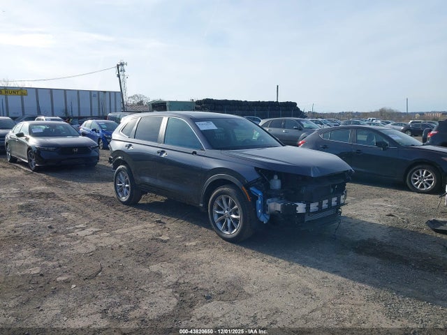 Salvage Honda CR-V Image