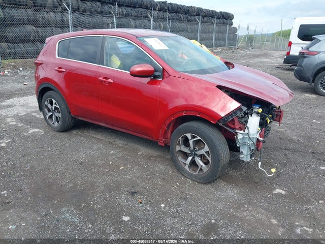 Salvage Kia Sportage Image