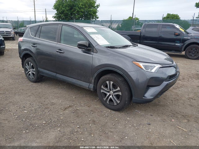 Salvage Toyota RAV4 Image