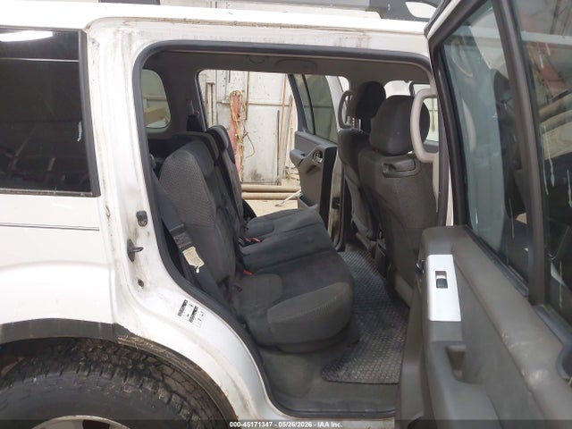 Nissan Pathfinder Se