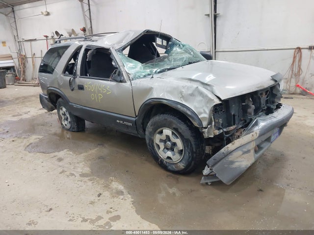 Salvage Chevrolet Blazer Image