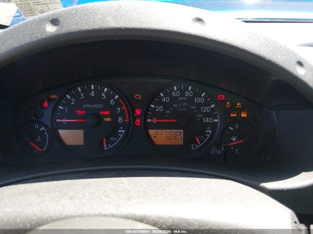Nissan Frontier Sv