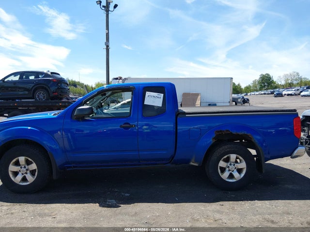 Nissan Frontier Sv
