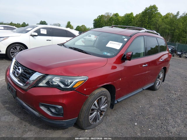 Nissan Pathfinder Sv