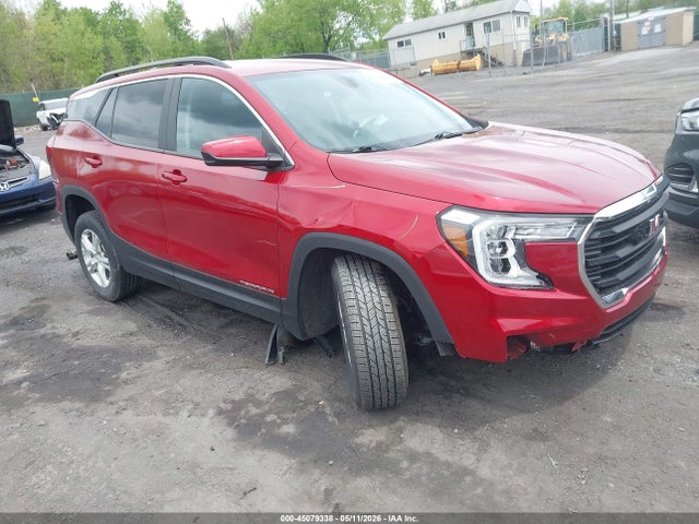 Salvage GMC Terrain Image