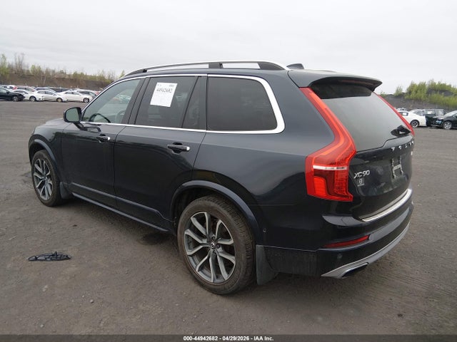 Volvo XC90 T6 Momentum