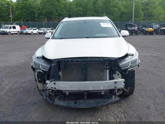 INFINITI Qx
