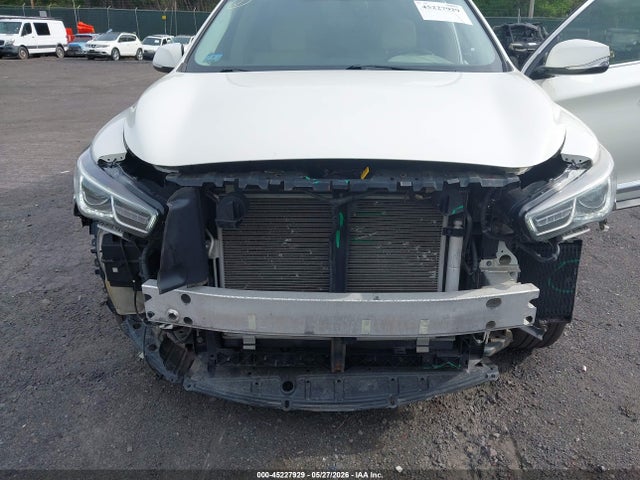 INFINITI Qx