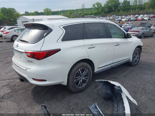 INFINITI Qx