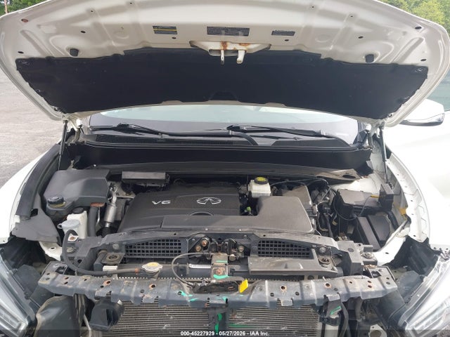 INFINITI Qx