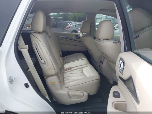 INFINITI Qx