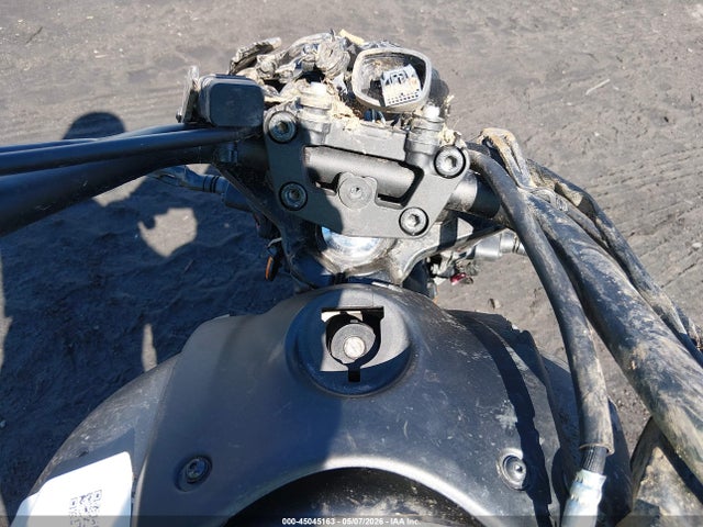 Kawasaki En650 D
