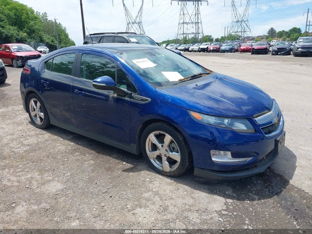 Salvage Chevrolet Volt Image