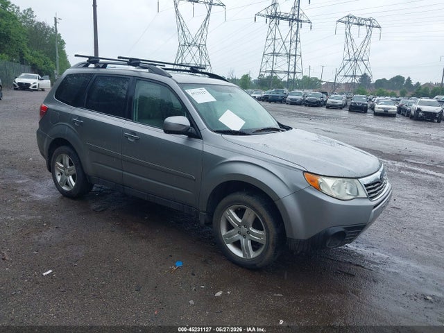 Salvage Subaru Forester Image