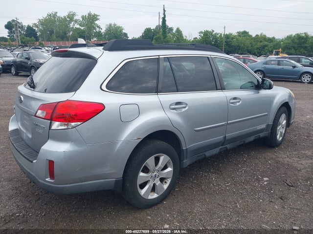 Subaru Outback 2.5i Limited
