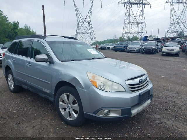 Salvage Subaru Outback Image