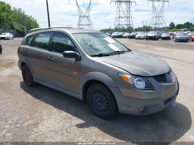 Salvage Pontiac Vibe Image