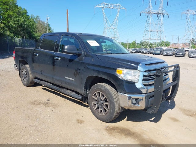 Salvage Toyota Tundra Image
