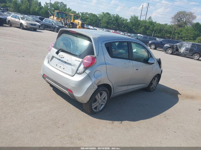 Chevrolet Spark 1lt Cvt