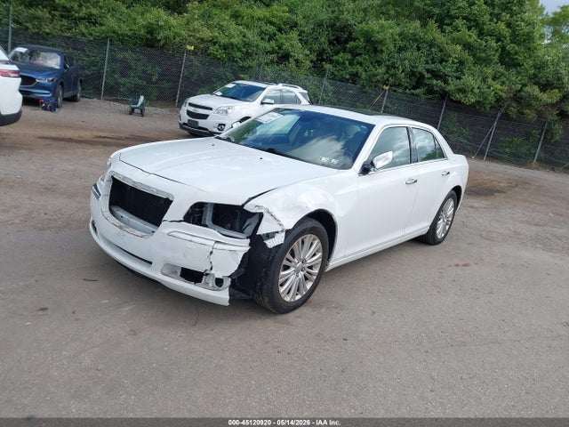 Chrysler 300c Awd