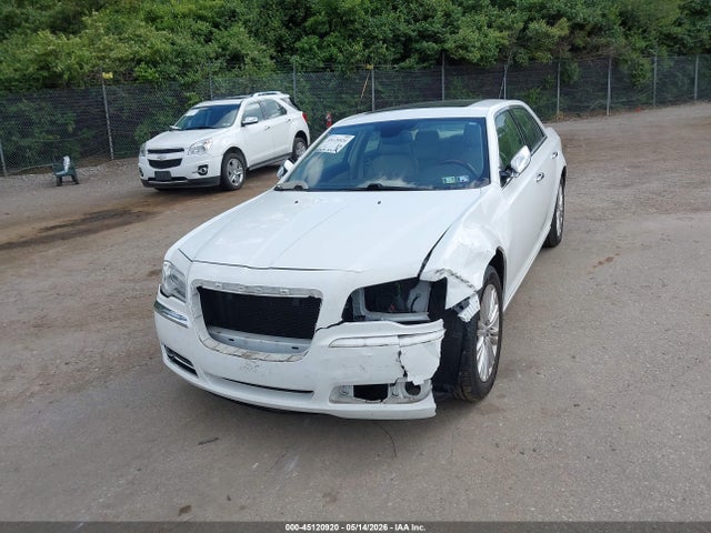 Chrysler 300c Awd