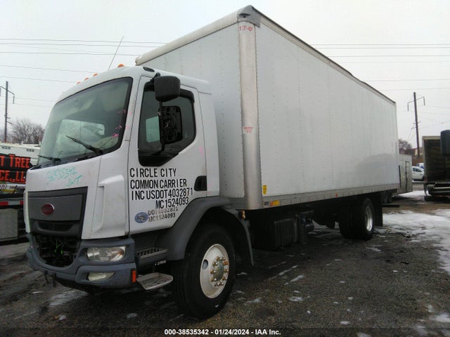 Peterbilt 220