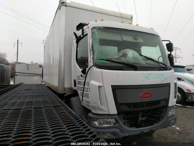 Salvage Peterbilt 220 Image