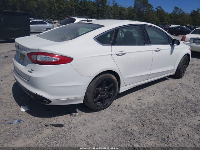 Ford Fusion Se