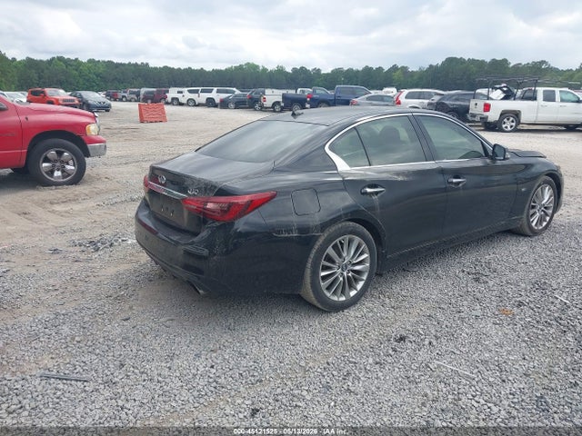 INFINITI Q50 3.0t Luxe