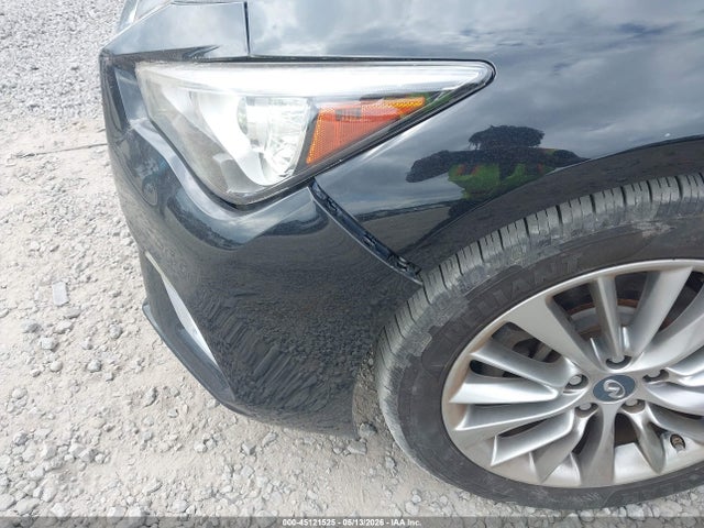 INFINITI Q50 3.0t Luxe