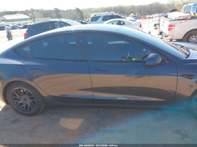 Tesla Model 3 Long Range Dual Motor All-wheel Drive