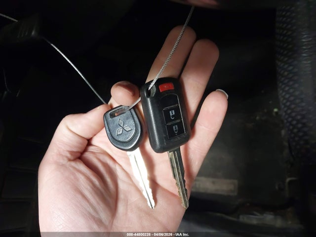 Mitsubishi Outlander Es