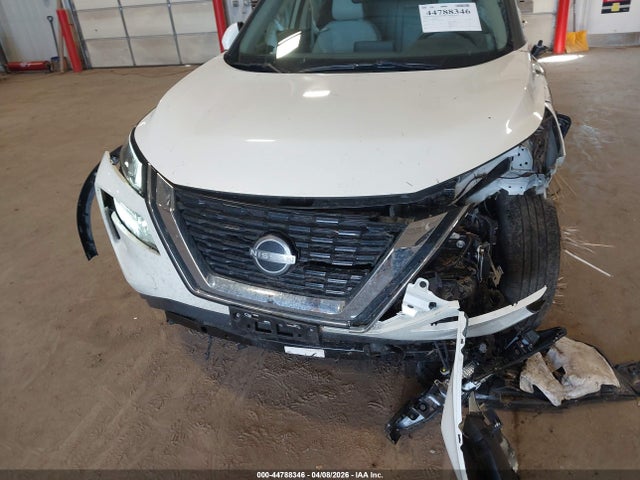 Nissan Rogue Sv Intelligent Awd