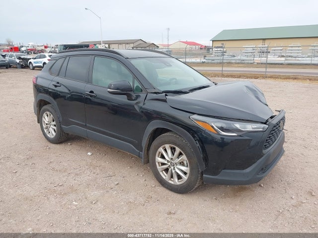 Salvage Toyota Corolla Image