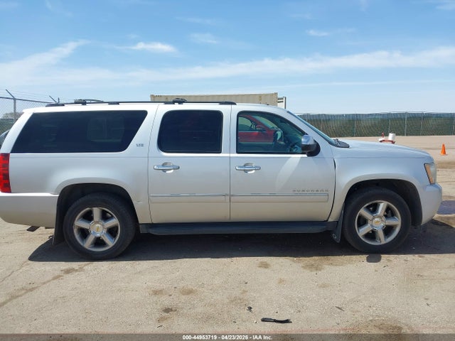 Chevrolet Suburban 1500 Ltz