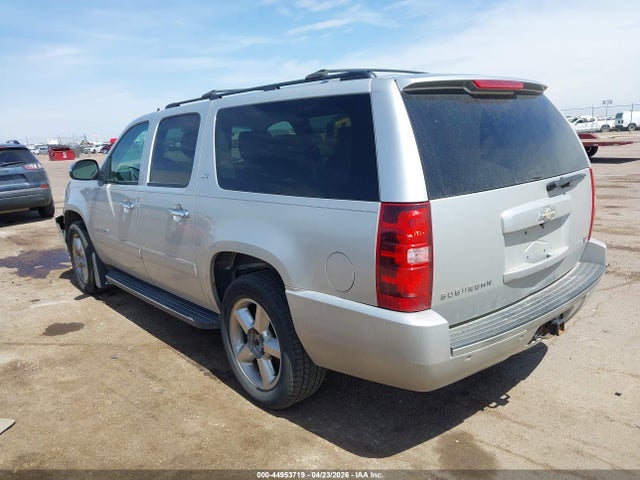 Chevrolet Suburban 1500 Ltz