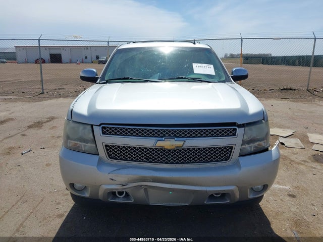 Chevrolet Suburban 1500 Ltz