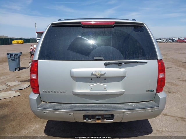 Chevrolet Suburban 1500 Ltz