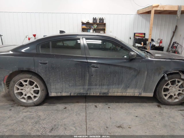 Dodge Charger Sxt