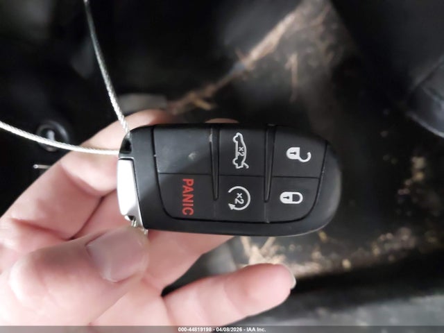 Dodge Charger Sxt