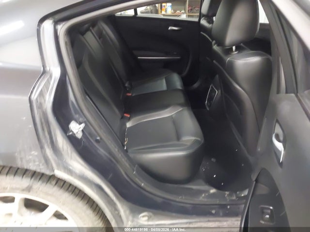 Dodge Charger Sxt