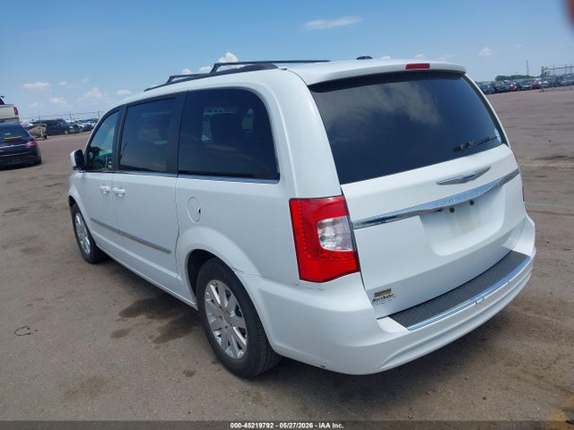 Chrysler Town & Country Touring