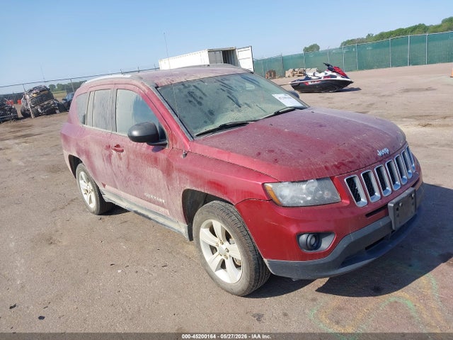 Salvage Jeep Compass Image