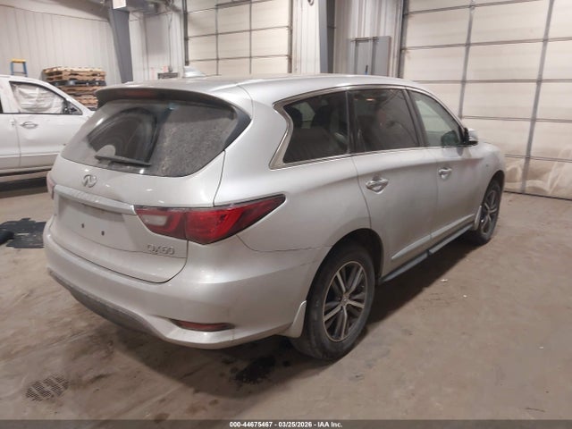 INFINITI Qx Pure