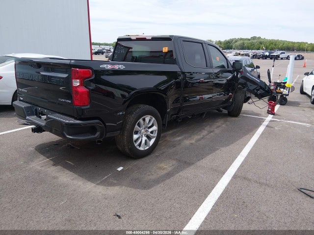 Chevrolet Silverado 1500 4wd  Short Bed Custom