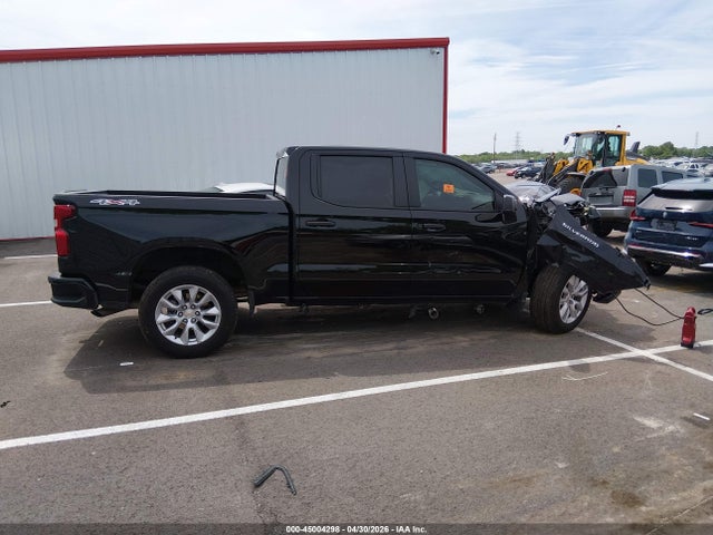 Chevrolet Silverado 1500 4wd  Short Bed Custom